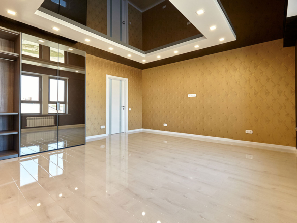 Prime retail space for lease
